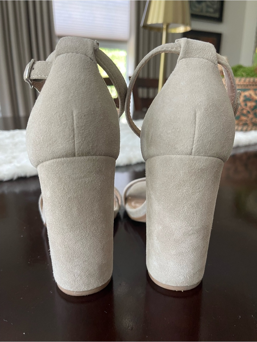 Steve Madden Taupe Suede Block Heel Sandals Size 7 - Picture 6 of 10
